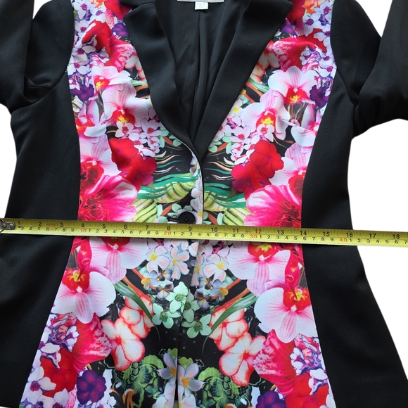 Boston Proper Vibrant Floral Blazer with Black Accents - Picture 7 of 10